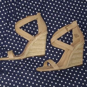 Crisscross Nude Wedges